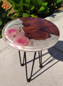 Blackthorn with Marble Imitation and Two Roses